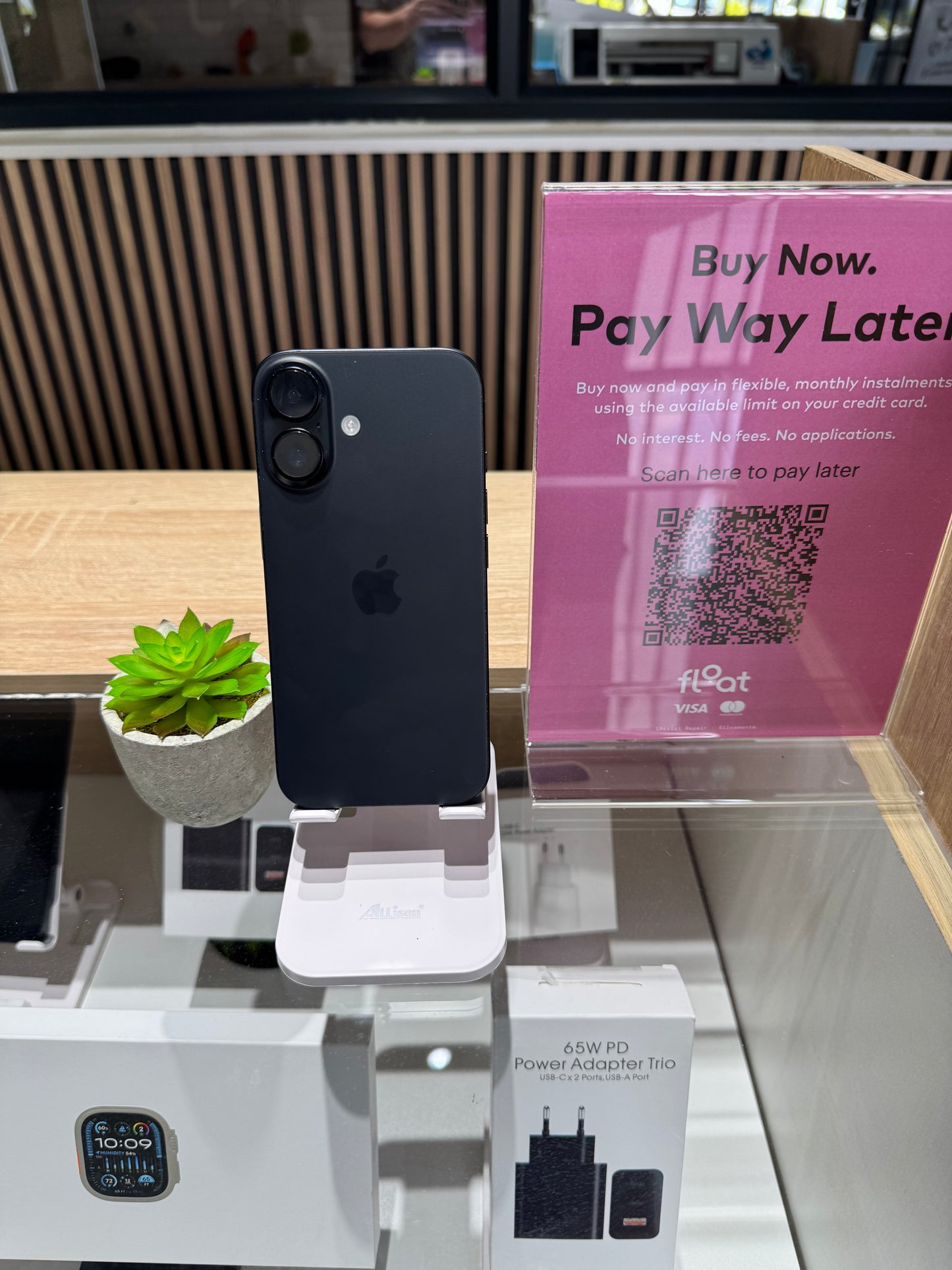 iPhone 16 | 128GB | Black