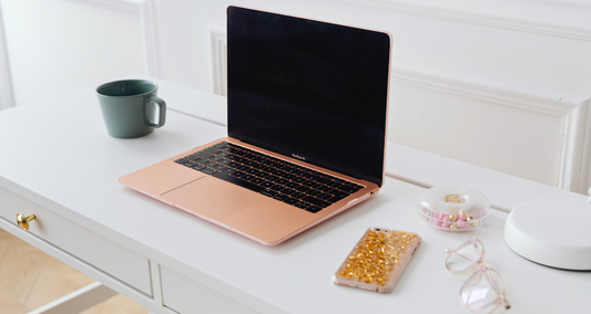 Black screen of death? How we rescue files from a dead MacBook