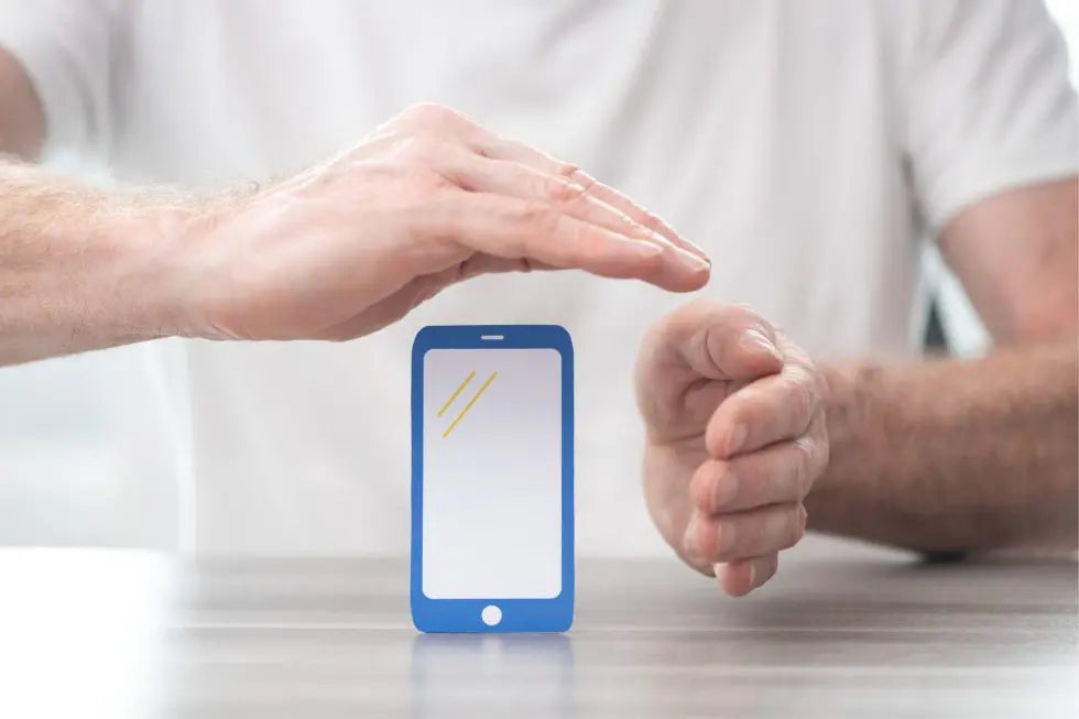 Top Reasons to Get iPhone Insurance